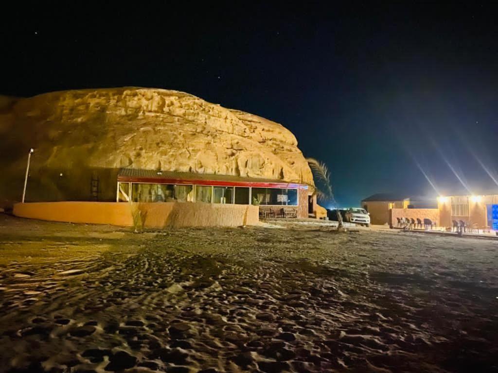 וואדי רם Waseem Luxury Camp מראה חיצוני תמונה